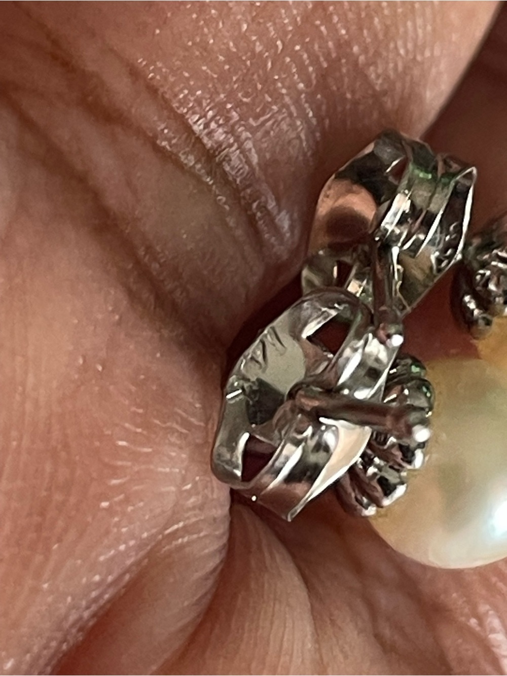 Real! 14kt Gold Diamond & Pearl Earrings - Picture 3 of 10